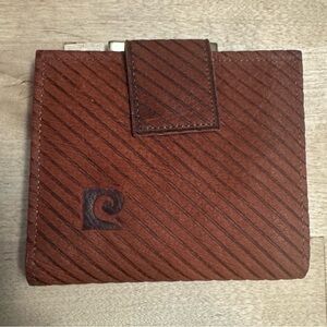 Pierre Cardin Brown Leather vintage kiss lock wallet